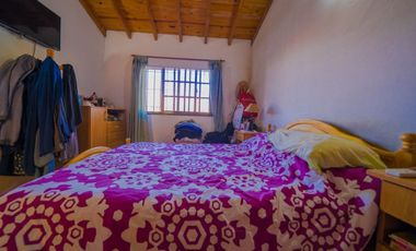 VENTA CASA 5 AMBIENTES VILLA ADELINA