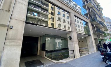 Oficina AAA alquiler Retiro con cochera