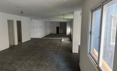 OFICINA/ESTUDIO A RECICLAR EN RECOLETA 1100 m²