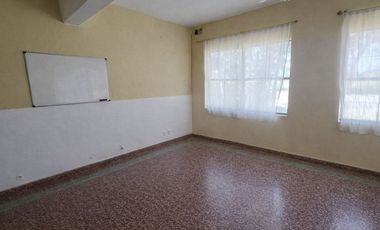 Gran propiedad sobre Ruta 11, a mts del Aeropuerto