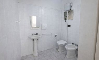 Gran propiedad sobre Ruta 11, a mts del Aeropuerto