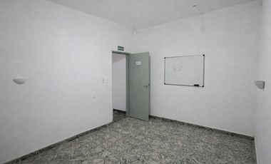 Gran propiedad sobre Ruta 11, a mts del Aeropuerto