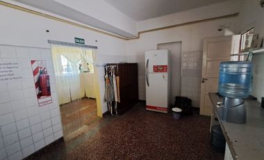 Gran propiedad sobre Ruta 11, a mts del Aeropuerto