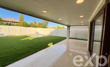 Casa en Venta en Santa Elena Chicureo