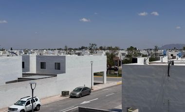 CASA EN VENTA CERRADA IÑIGO COL VILLAS DEL RENACIMENTO TORREON COAH