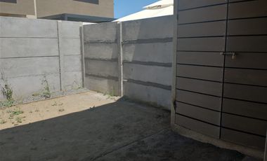 ARRIENDO TOWN HOUSE NUEVA LOS ANGELES