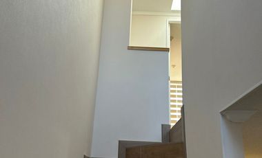 ARRIENDO TOWN HOUSE NUEVA LOS ANGELES