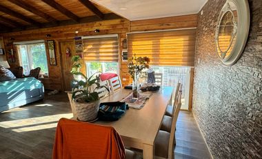 HERMOSA CASA CON TINAJA Y DOMO CAMINO ANTILHUE