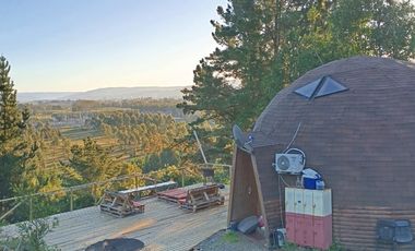 HERMOSA CASA CON TINAJA Y DOMO CAMINO ANTILHUE