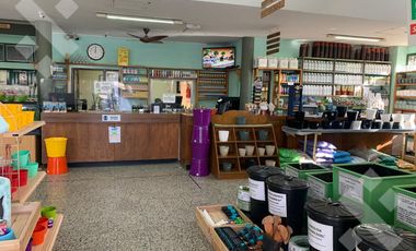 VENTA EDIFICIO COMERCIAL CON DEPARTAMENTO Y DEPÓSITO, NEUQUÉN CAPITAL