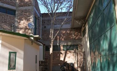 VENTA EDIFICIO COMERCIAL CON DEPARTAMENTO Y DEPÓSITO, NEUQUÉN CAPITAL