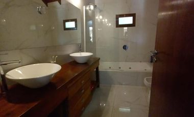 Cod 645 VENTA USD 270.000.- Palmera y Garza