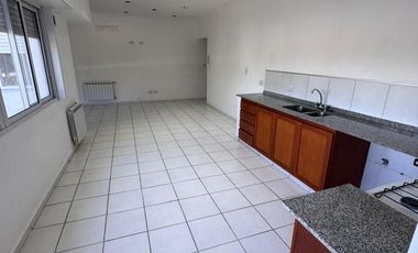Departamento en Alquiler en Berisso