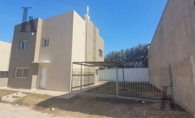 Casa Duplex en Alquiler - zona Toma