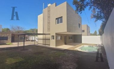 Casa Duplex en Alquiler - zona Toma