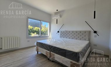 Casa Desde El Pozo En Venta - Colón