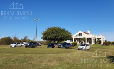 Casa Desde El Pozo En Venta - Colón