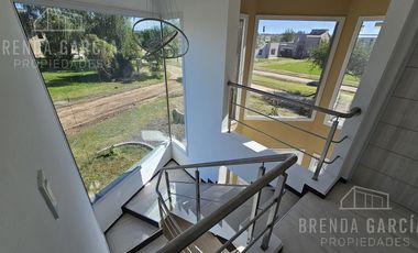 Casa Desde El Pozo En Venta - Colón