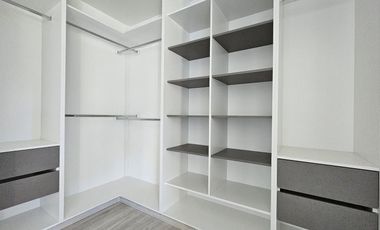 Casa Desde El Pozo En Venta - Colón