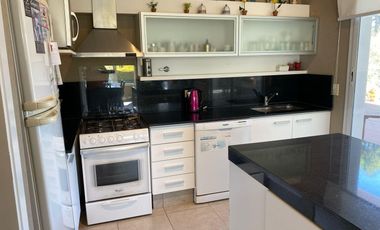 Cod 429 - VENTA / Avutarda entre Nogal y Mimbre - a 1 cuadra de la playa!!