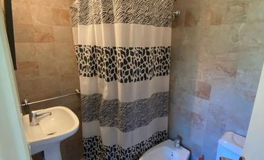 Cod 429 - VENTA / Avutarda entre Nogal y Mimbre - a 1 cuadra de la playa!!