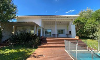 Cod 429 - VENTA / Avutarda entre Nogal y Mimbre - a 1 cuadra de la playa!!