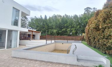 CASA EN VENTA BARRIO RUMENCO