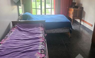 CASA CON AMPLIO LOTE DE 456 M2