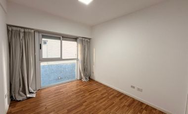 Departamento 2 ambientes en alquiler con cochera, Tigre centro