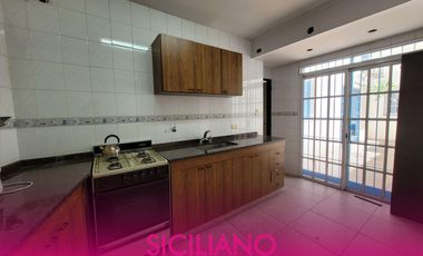 Local en Parque Avellaneda