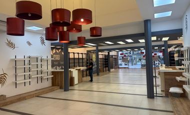 Local en Alquiler en Lavalle y Maipú - Microcentro