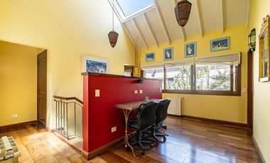 Exclusiva Casa de Categoría. 7 Ambientes, 5 Suites. Jardín, Pileta, Cocheras. Las Caletas - Nordelta