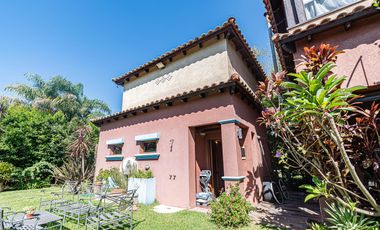 Exclusiva Casa de Categoría. 7 Ambientes, 5 Suites. Jardín, Pileta, Cocheras. Las Caletas - Nordelta