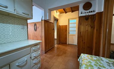 CASA VENTA FLORIDA 4 AMBIENTES PATIO APTO CRÉDITO