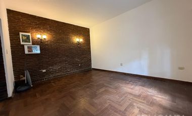 CASA VENTA FLORIDA 4 AMBIENTES PATIO APTO CRÉDITO