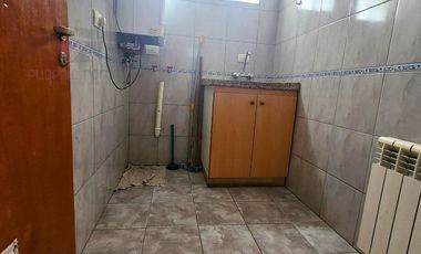 Amplia casa de 3 dormitorios en alquiler
