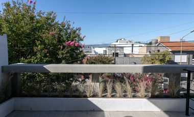 PH de 2 ambientes con terraza y parrilla a estrenar