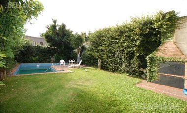 CASA CHALET VENTA FLORIDA 5 AMBIENTES