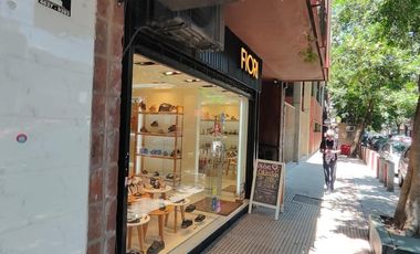 Local en alquiler. 42 mts. Apto todo rubro. Zona outlets. Aguirre al 700. Villa Crespo