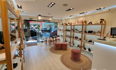 Local en alquiler. 42 mts. Apto todo rubro. Zona outlets. Aguirre al 700. Villa Crespo