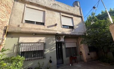 Casa en  venta en Lomas de Zamora