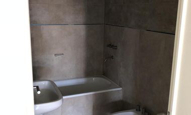 Amplio y luminoso monoambiente de 45 m2 en alquiler