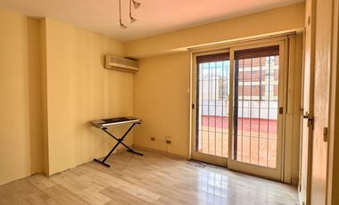 4 ambientes en venta Martinez con dependencia , cochera y 2 bauleras