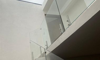 AA Gran oportunidad, Excelente Casa recién remodelada