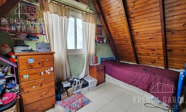 Casa En 2 Plantas En Venta En Colon Entre Ríos.