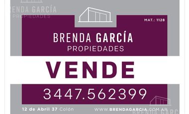 Casa En 2 Plantas En Venta En Colon Entre Ríos.