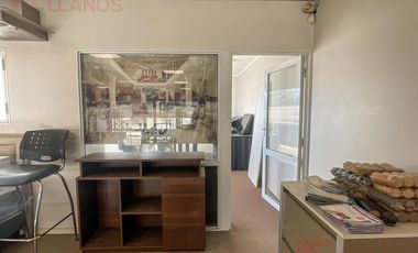 Local en Venta en Lujan, Av. Carlos Pellegrini Lujan