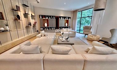 Casa renta BOSQUES LOMAS - Espléndida, amueblada y equipada, lista para entrar!
