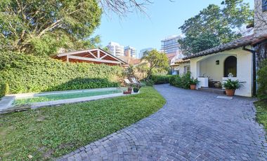 Casa en ALQUILER en La Lucila