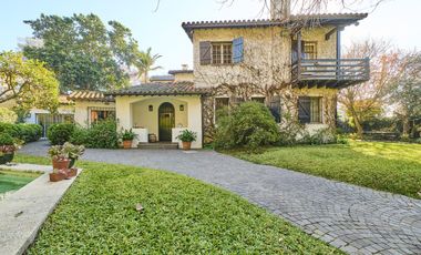 Casa en ALQUILER en La Lucila